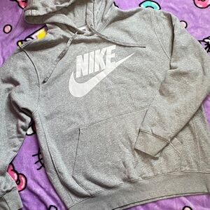 Nike ✨ Heather Gray Pullover Hoodie men’s Size Medium